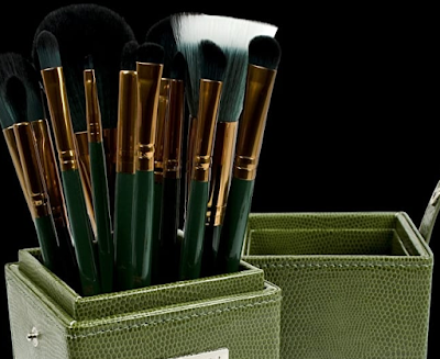 Make up brush set gifts for her